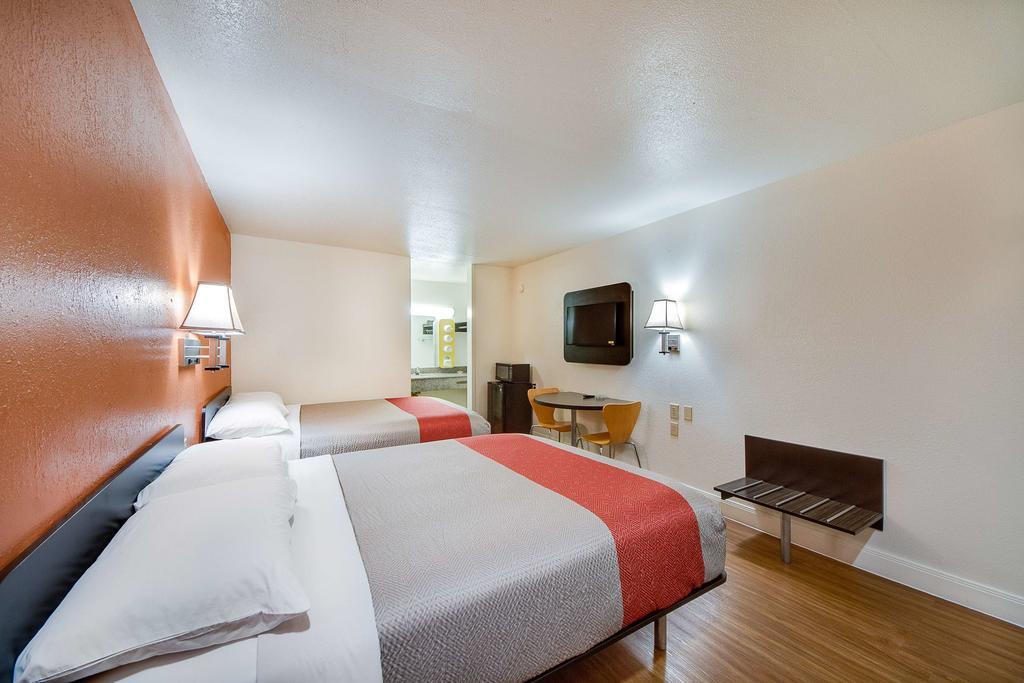 Americas Best Value Inn San Antonio Kültér fotó