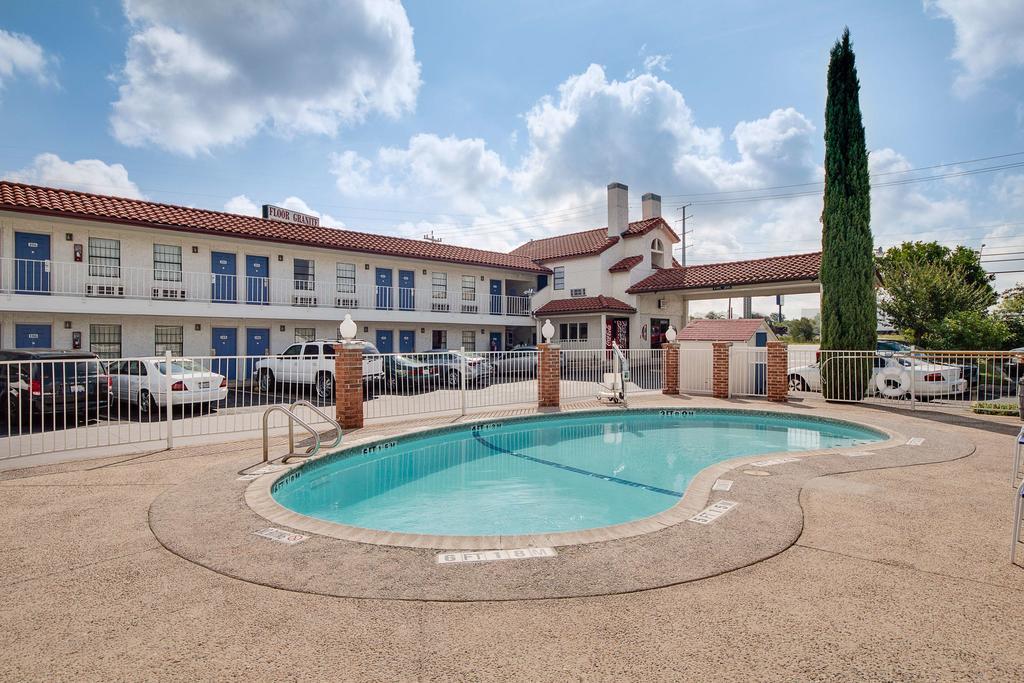 Americas Best Value Inn San Antonio Kültér fotó